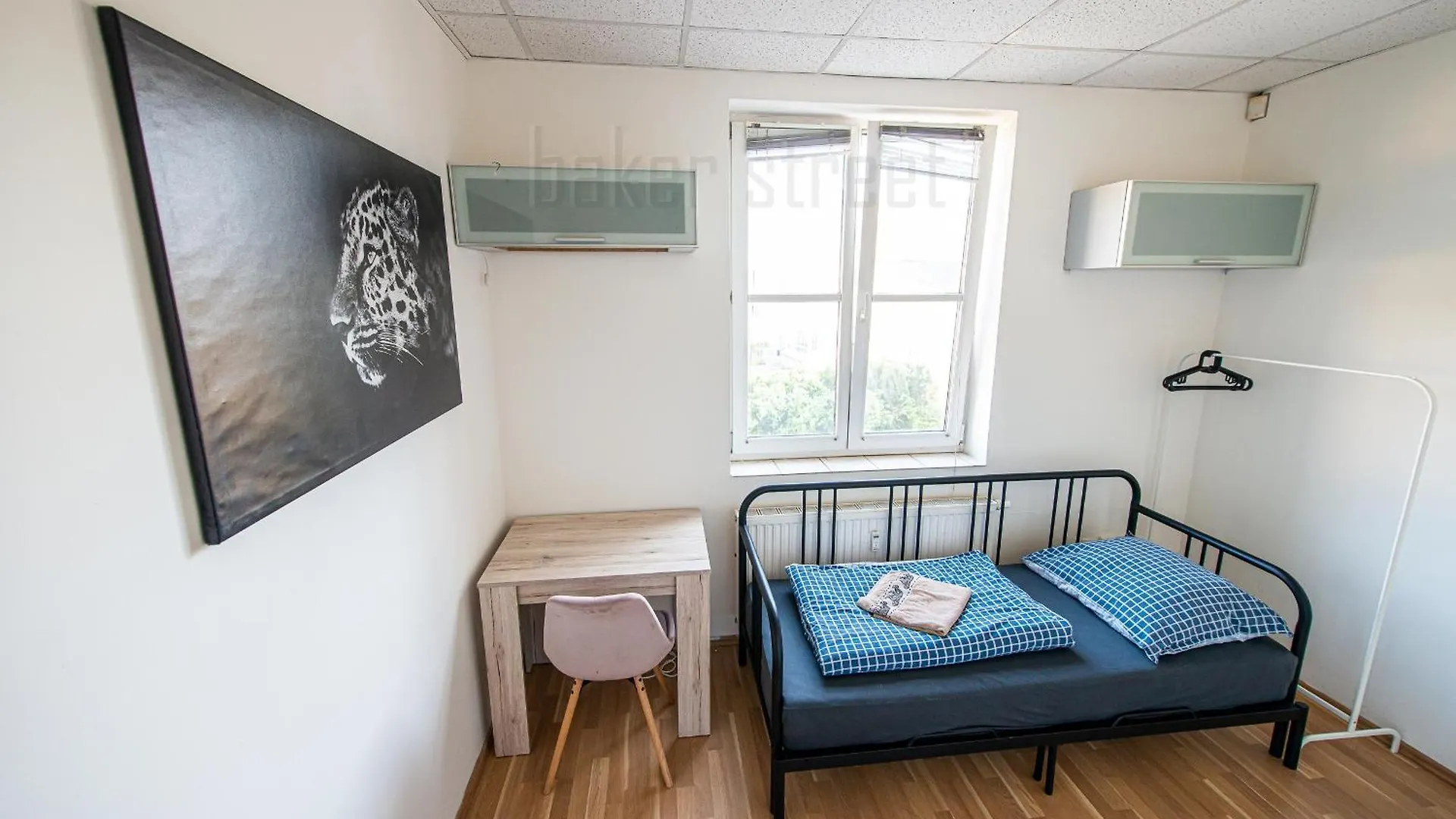 Snug Room Close To Metro Palmovka プラハ