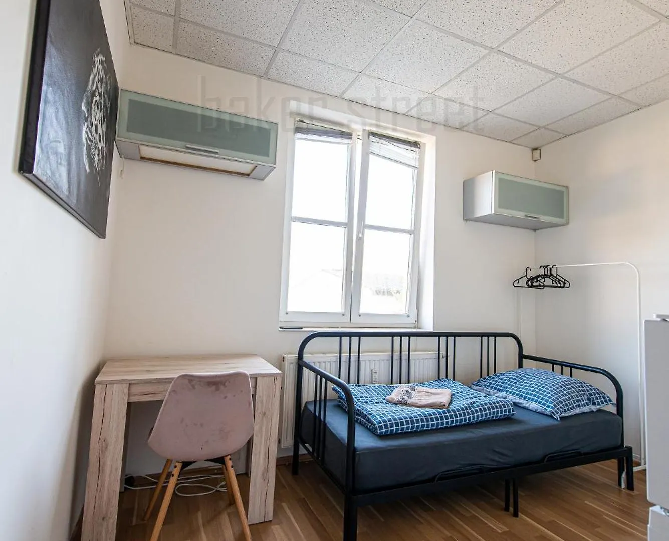 アパート Snug Room Close To Metro Palmovka プラハ チェコ