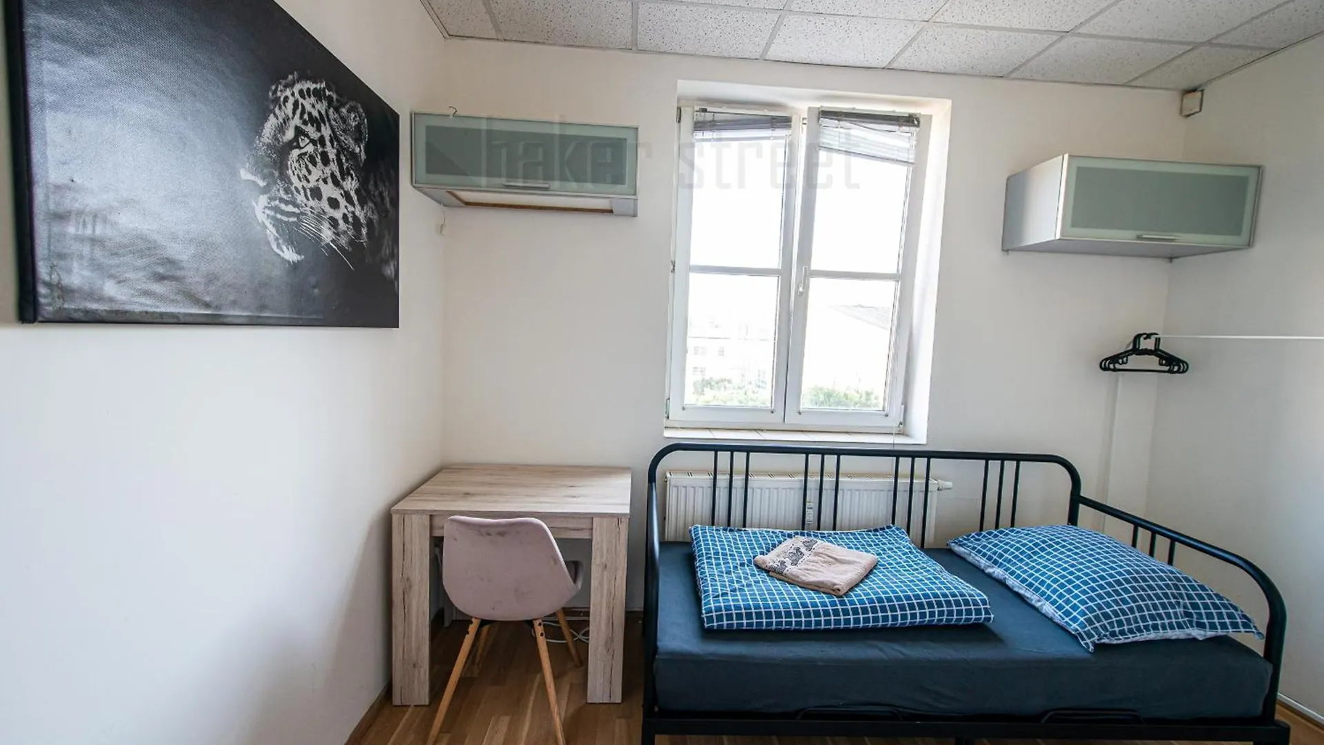 アパート Snug Room Close To Metro Palmovka プラハ チェコ